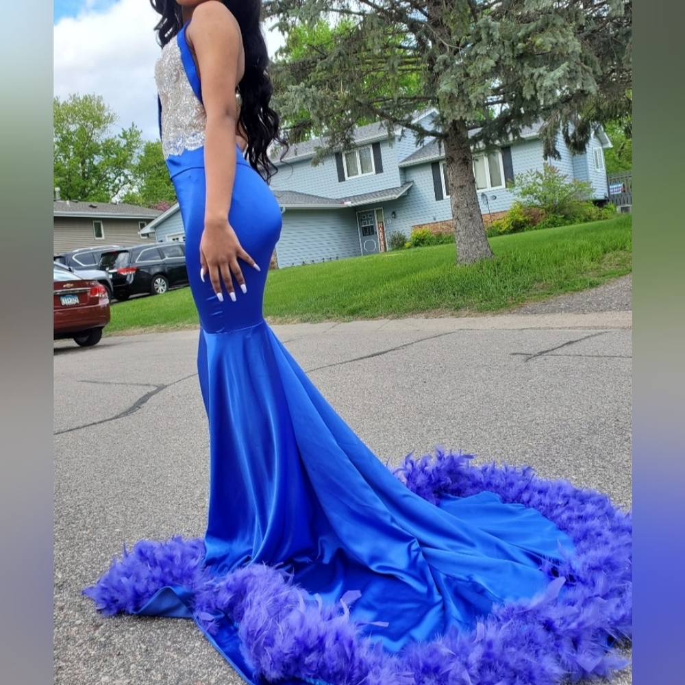 Royale Blue Prom Dress size 0 - Picture 2 of 9